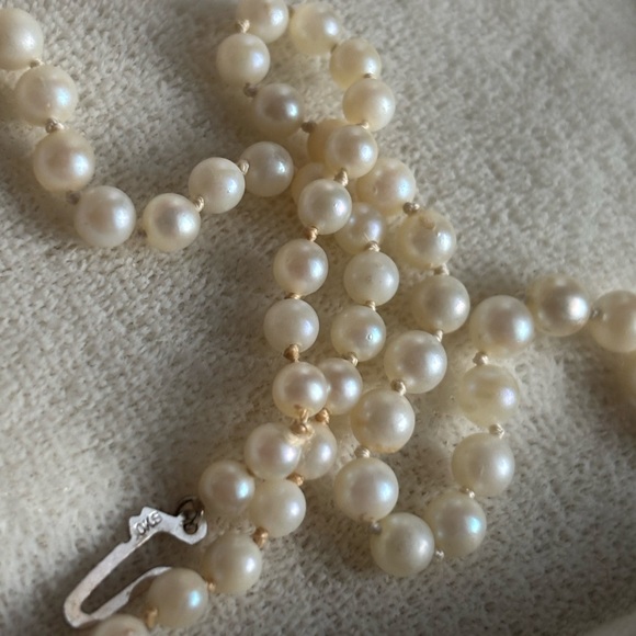 Lady Ellen cultured pearls - Picture 3 of 14
